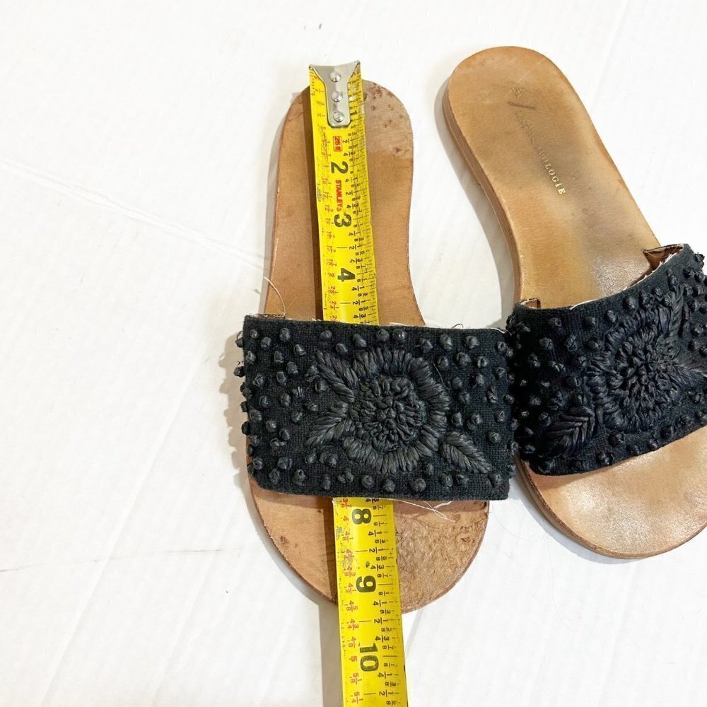 🌷Sale Anthropologie Stephanie Handmade Embroidered Slides Sandals Size 7 Black - Picture 9 of 12
